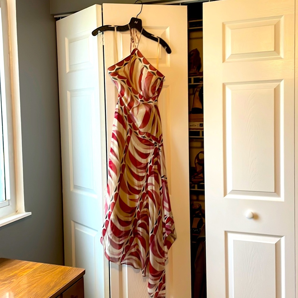 Bcbgmaxazria midi dress